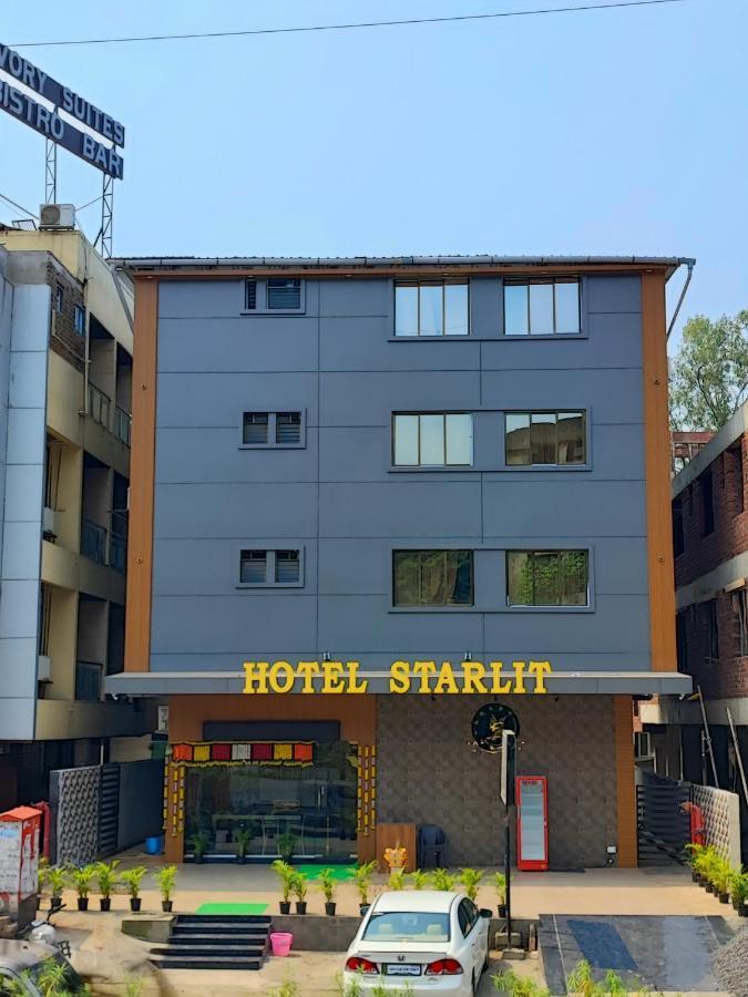 Hotel Starlit Нави Мумбай Екстериор снимка